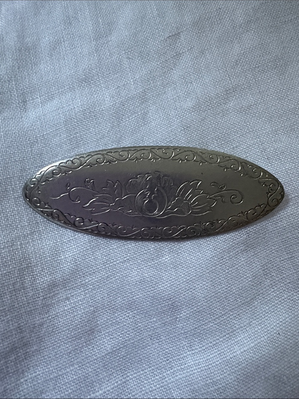 Kirk Stieff Pewter Oval Brooch